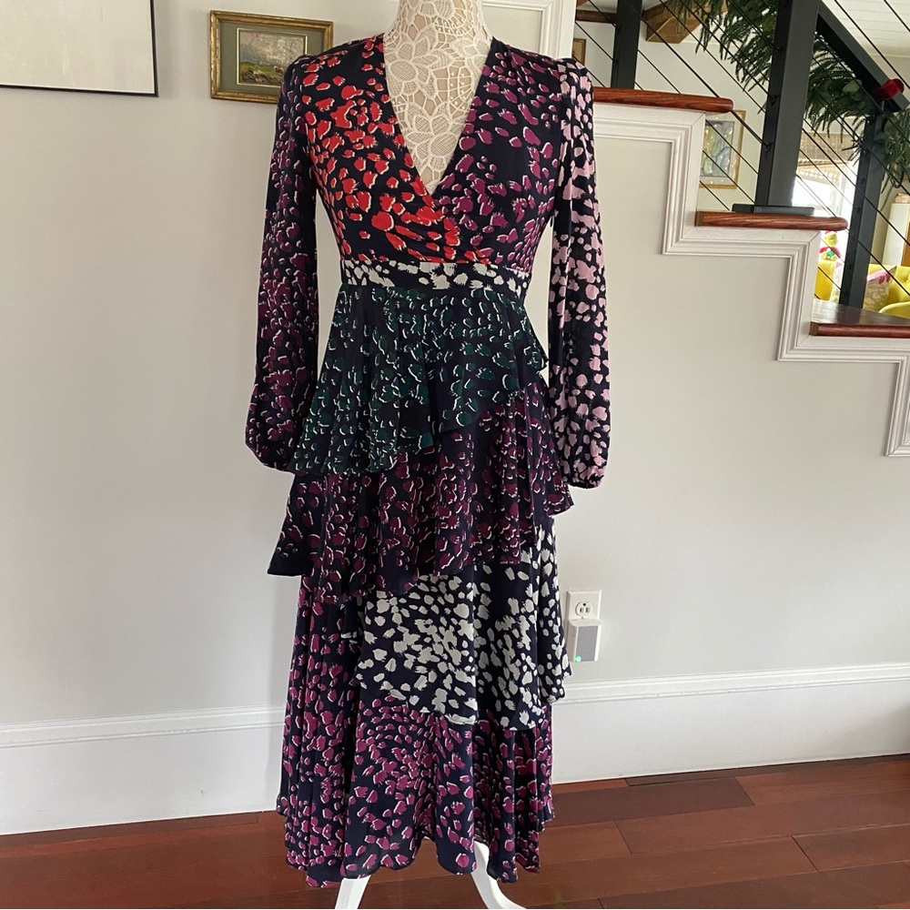 MARIE OLIVER Tessa Tiered Dress Sz 6 - Picture 1 of 6